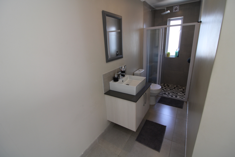 5 Bedroom Property for Sale in Kingswood Golf Estate Western Cape